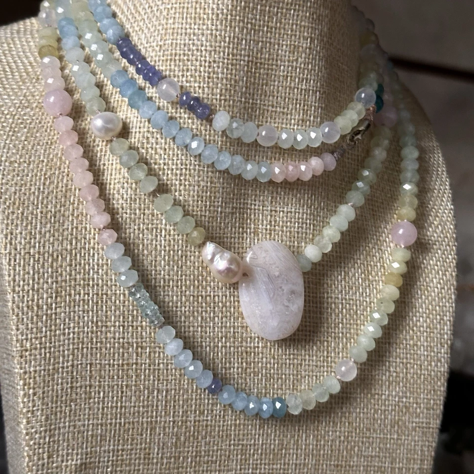 Collar aguamarina facetada (berilo) Foto 4 de 4