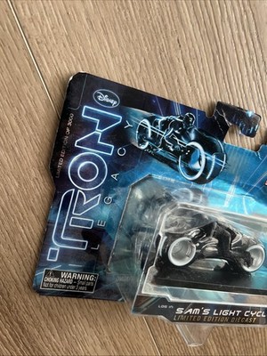 SDCC 2010 Exclusive Tron Legacy Sam's Light Cycle Spin Master