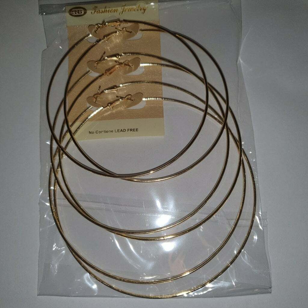 Stylish Gold Hoop Earrings for Everyday Elegance-image