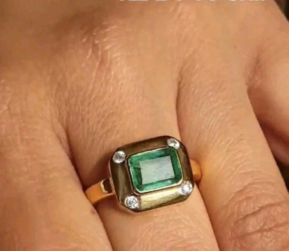 Anel de casamento de ouro amarelo sólido 14k natural da Zâmbia com esmeralda e diamante 2,50 CT - Imagem 2 de 4