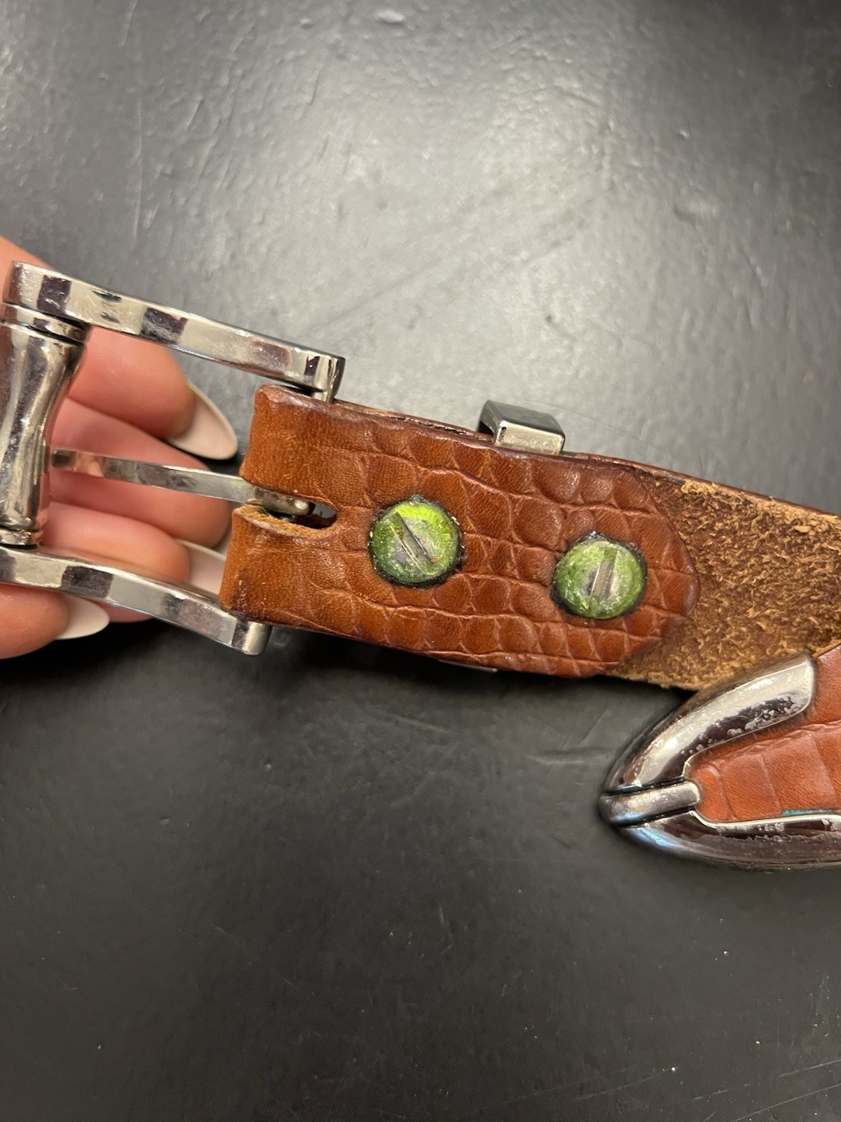 Vintage Tan Leather Alligator Pattern Silver Tone… - image 4