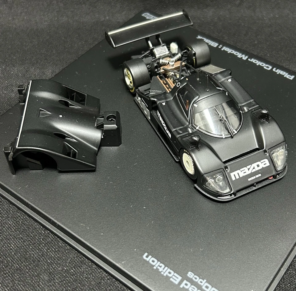 LE 1/43 HPI Racing Mazda 787B (MODELO COLOR LISO: Negro) 988 de Japón Foto 4 de 4