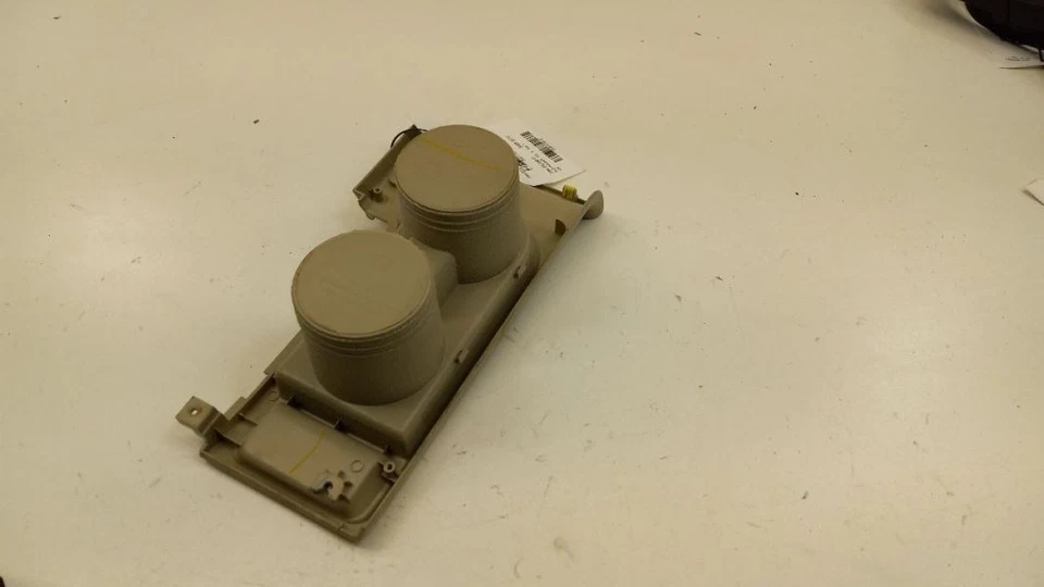 Подстаканник Subaru Impreza 2008 2009 2010 2011 2012 - Изображение 2 из 4