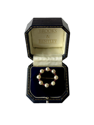 Brosche Rubin und Zuchtperlen 1987 9 kt Gold Vintage Perle und Rubin Brosche