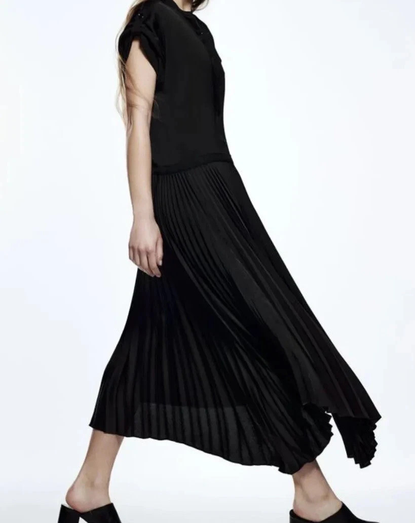 ZARA WOMAN SIZE M MIDI ZW COLLECTION DRESS WITH PLEATED SKIRT BLACK 4786/339 NEW thumbnail 3