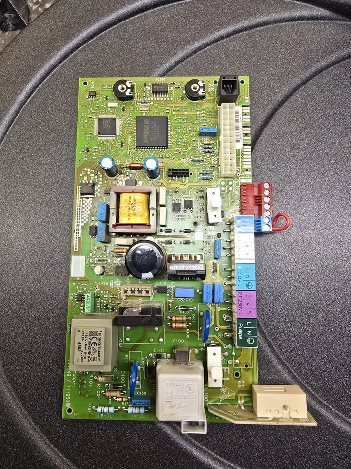 Vaillant ecoTECclassic VC 196/2-C - Bild 2 von 4