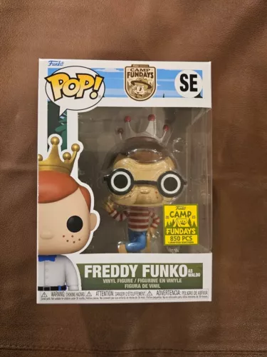 FUNKO POP FUNDAYS BOX OF FUN SDCC 2023 FREDDY FUNKO AS WALDO LE 850 **DAMAGE**