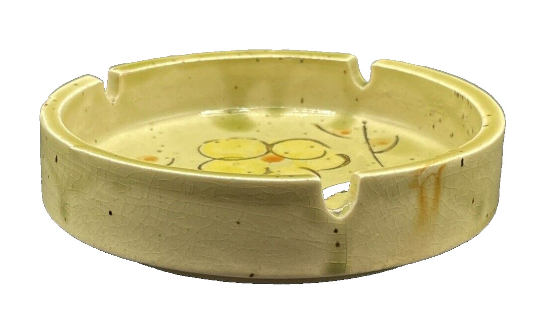 Vintage Mid-Century Modern Ceramic Japan Pottery Ashtray Speckled Glaze Flowers