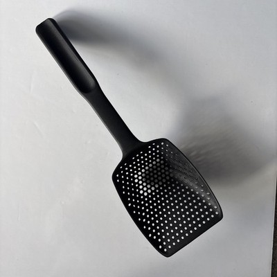 Pampered Chef Scoop 'N Drain Nylon Slotted Plastic Hand Strainer Colander #1622