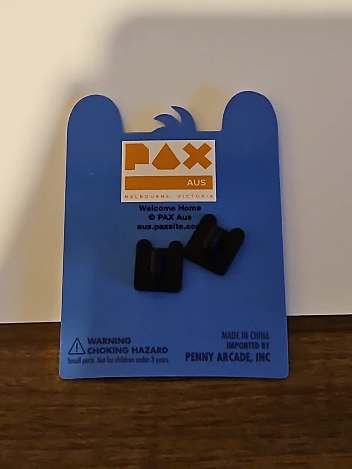 Pinny Arcade PAX Aus 2024 Paper Chicken Pin Origami Crane Bin Ibis!!!! - Image 2 of 2