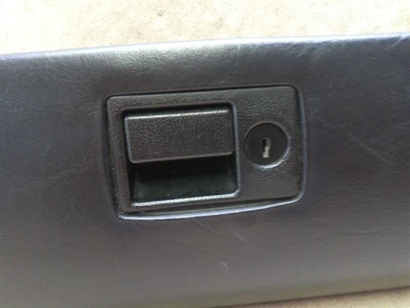 Guantera completa negra compatible con 1999 2000 2001 2002 Cadillac Eldorado nt-199450 Foto 2 de 4