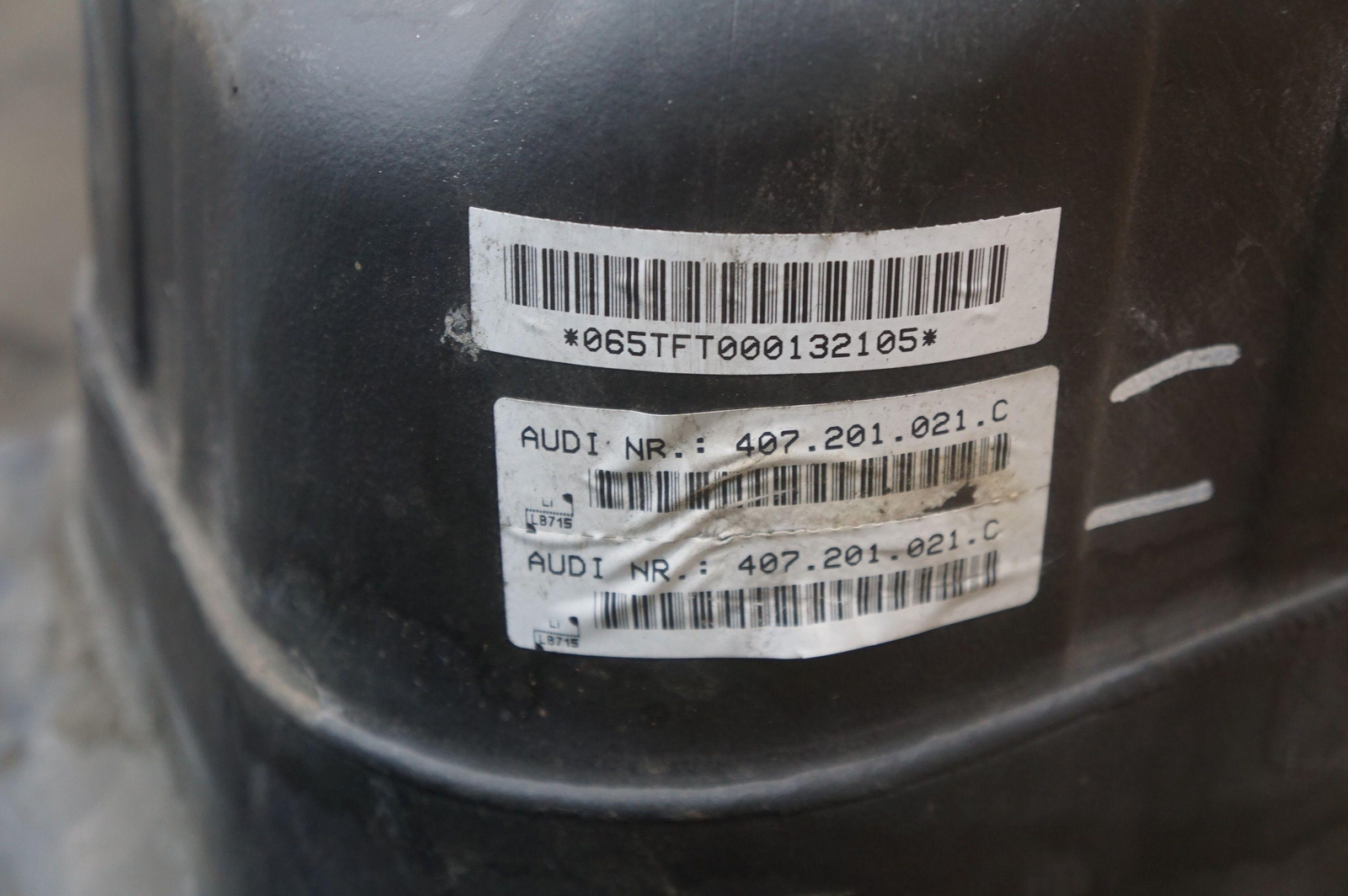 Left Gasoline Gas Fuel Tank 407201021B Lamborghini Gallardo Spyder LP550 LP560