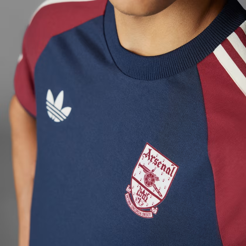 adidas Originals Men Adicolor OG Manchester United Classics adidas Originals Men Adicolor OG Manchester United Classics