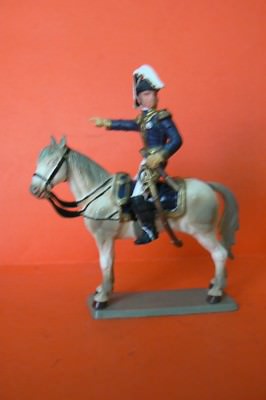 STARLUX : 1ER EMPIRE : ETAT MAJOR GENERAL A CHEVAL -petite taille