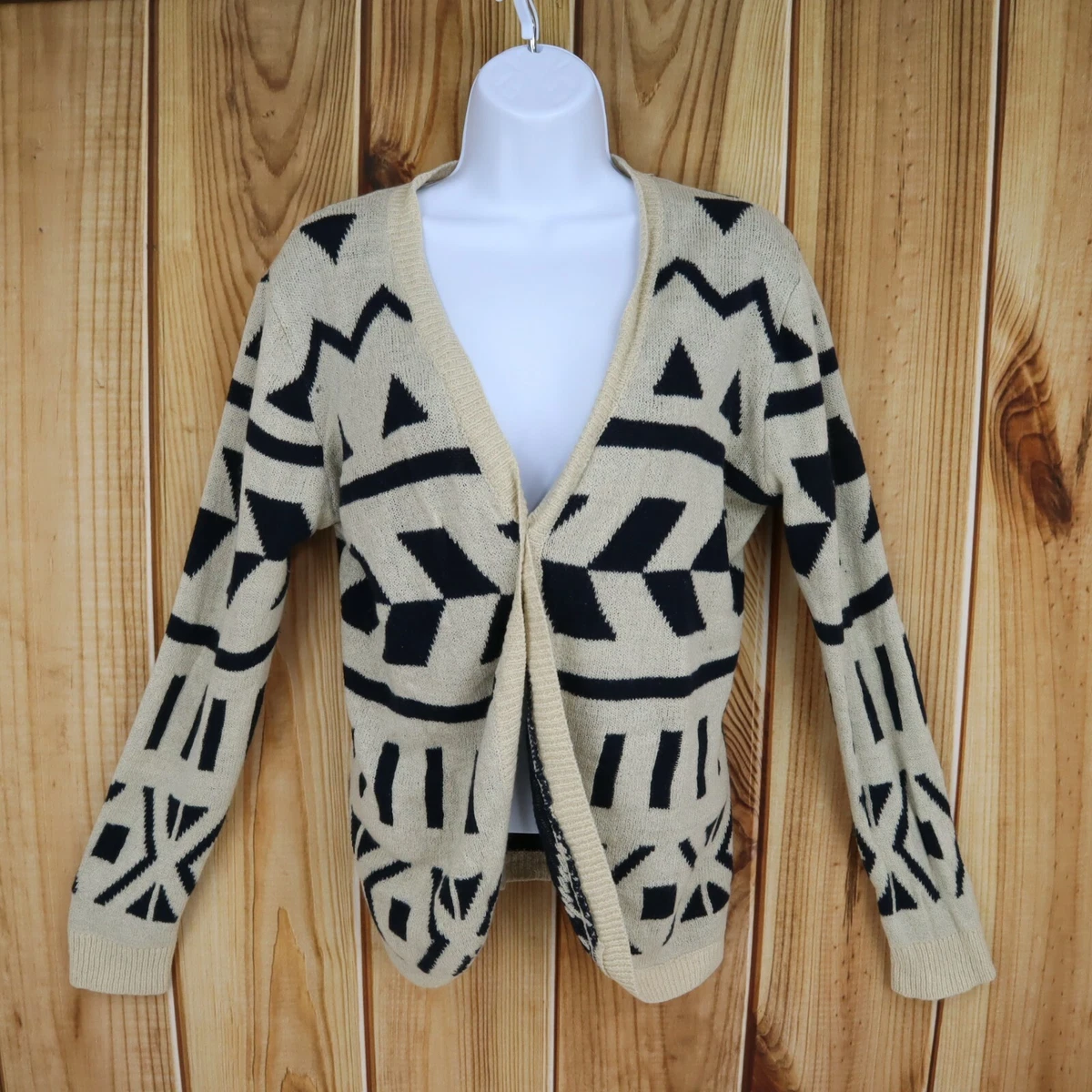 Forever 21 shop cardigan sweaters