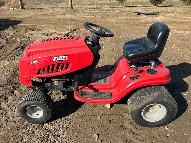 Riding Lawn Lawn Mower Blades At Tractor Supply 42 Inch Huskee