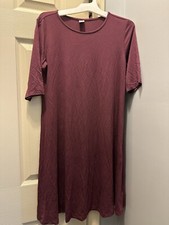 Old Navy Women’s Dress Knit Swing Cherry Bark Size XS NWT