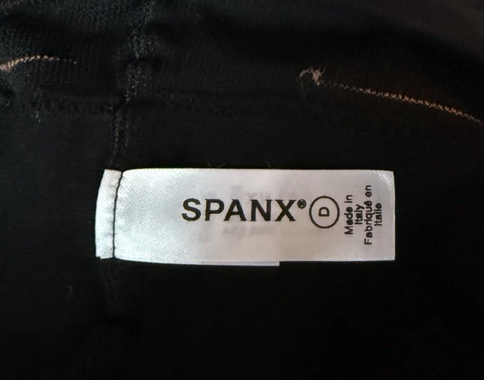 Meia-calça modeladora SPANX TIGHT END FH3915 tamanho D preta feita na Itália | Nova, sem caixa - Imagem 2 de 3