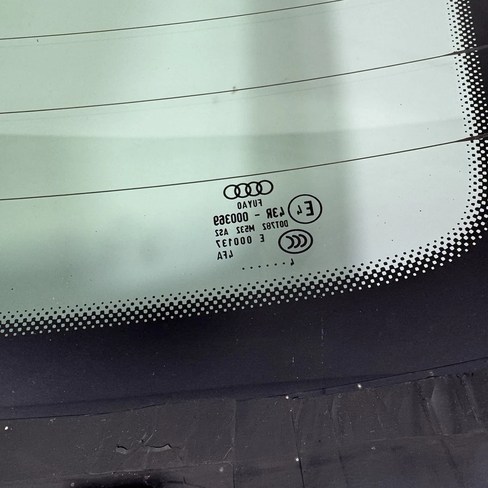OEM AUDI A6 C7 REAR BACK WINDSHIELD WINDSCREEN WINDOW GLASS 2012-2018 - Image 4 of 4