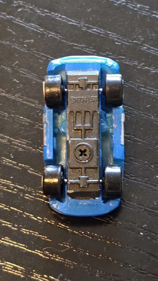 Micro Machines Dodge Viper кабриолет синие и белые полосы Galoob 1994 винтажный  - Изображение 3 из 4