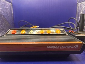 Atari Flashback 2 Gaming Console 40 Games