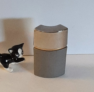  Miniatur Versace VERSUS DONNA ~ Metalledition ~ seltener Sammlerflakon 