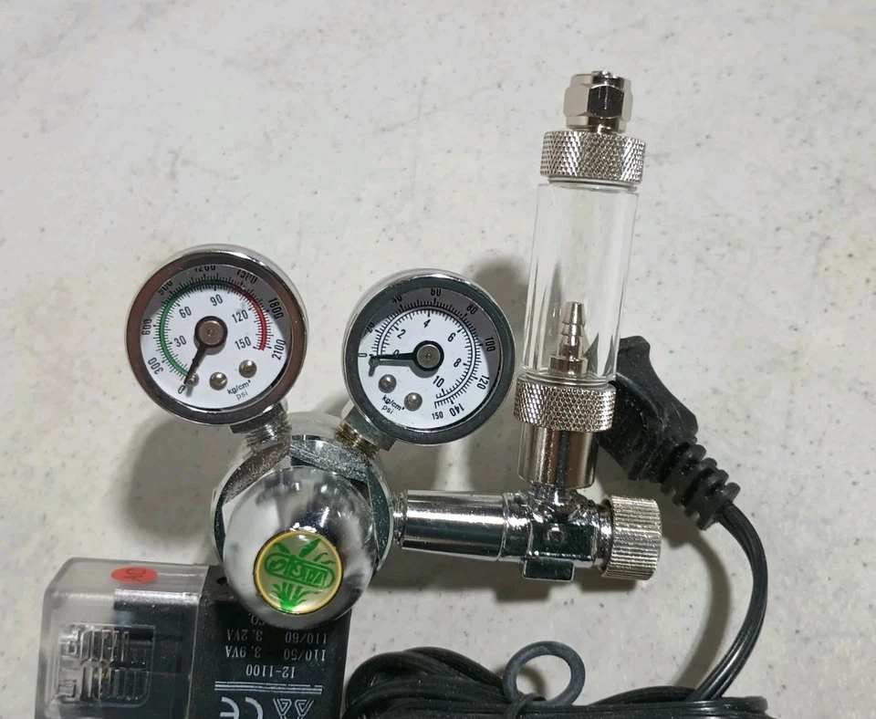 Controlador de CO2 ISTA I-641 (caja abierta) medidor doble presión reducida  Foto 3 de 4