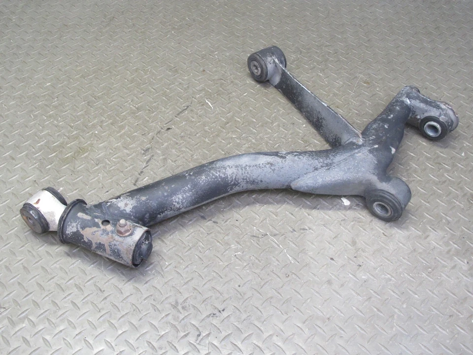 1984 - 1995 年 PORSCHE 928 S 后方右悬浮降低控制臂 — 第 4/4 张图片