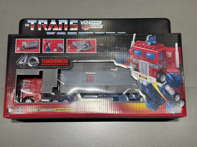 Transformers Generation 1 Retro 40th Anniversary Optimus Prime G1 Reissue Hasbro