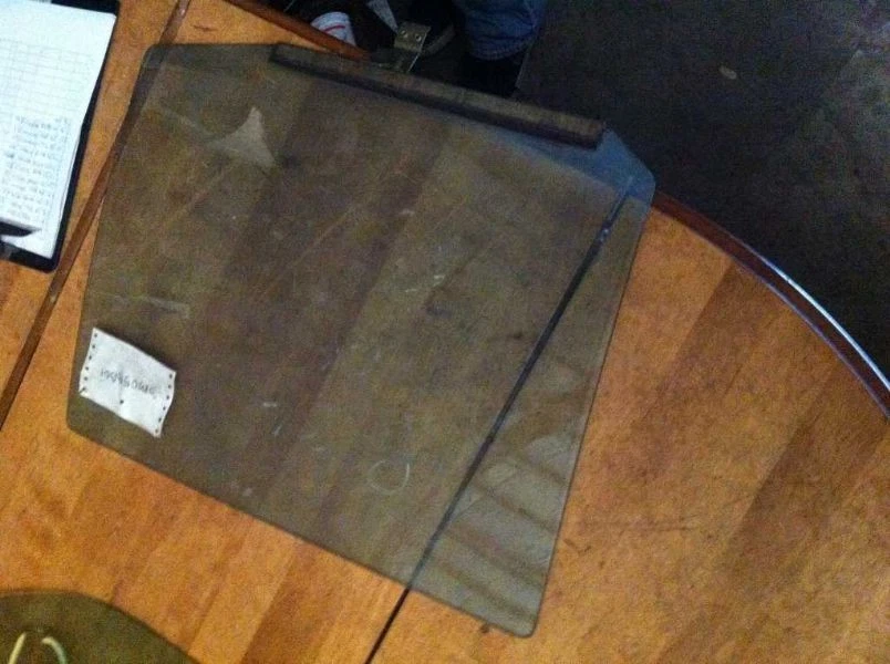 Cristal puerta trasera pasajero derecho FIAT 75-81 Foto 4 de 4