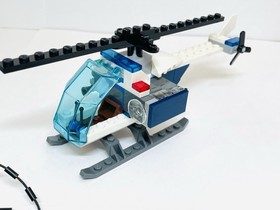 LEGO CITY: Museum Break-In 60008 99.9% Complete with Instruction Manuals