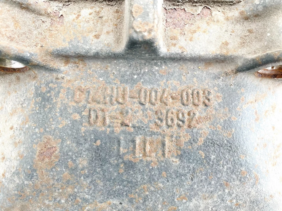 98-03 JAGUAR VANDEN PLAS XJ REAR DIFFERENTIAL AXLE CARRIER ASSEMBLY OEM - Image 2 of 4