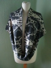 Pieces Damen Schal Loop grau-beige one Size wie neu