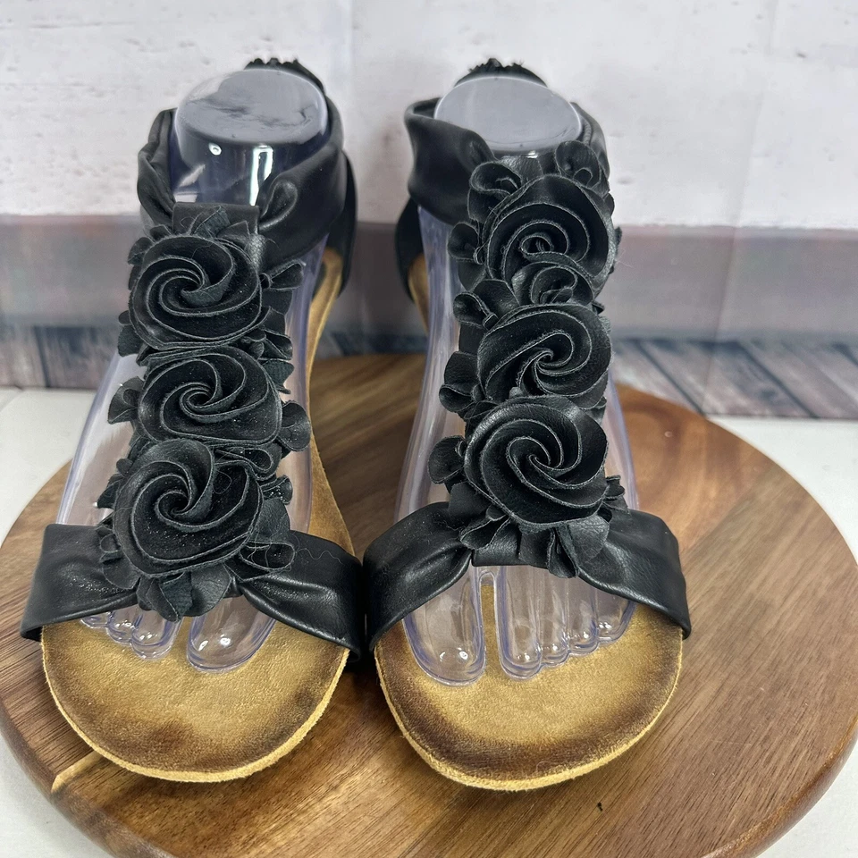 Spring Step Patriza Sandal Womens 8.5 Black Wedge Harlequin Floral T Strap - Image 3 of 4