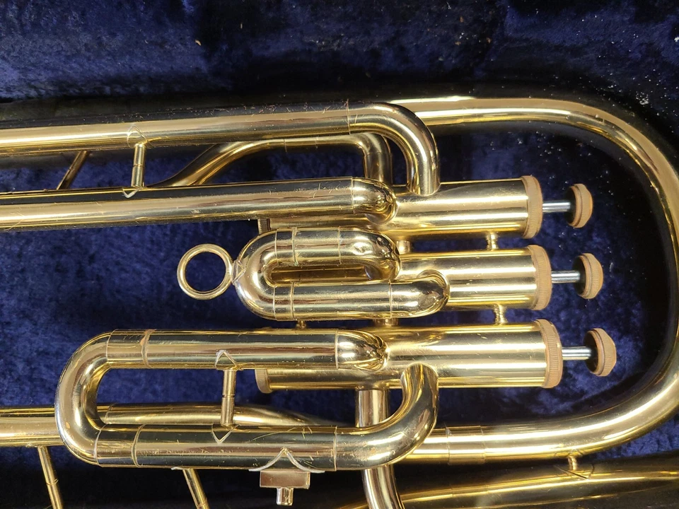 Amati Kraslice Aep331 Foto 2 de 4