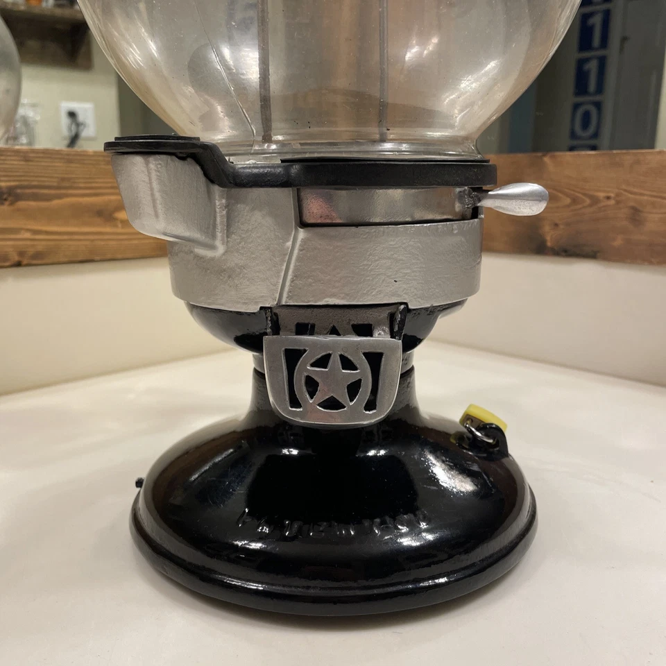 Машина для жевательной резинки Columbus модель «A» черная с настенным креплением - Изображение 2 из 4