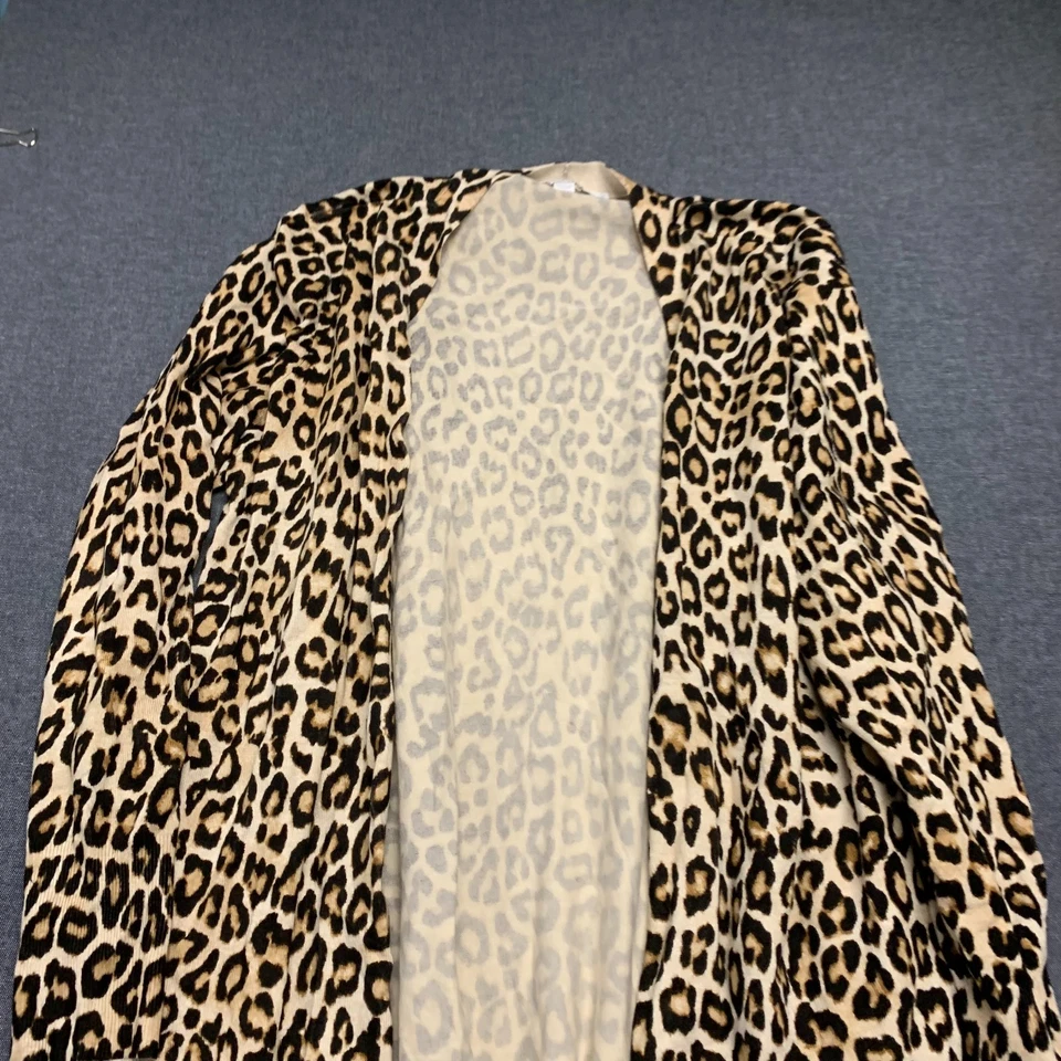 Cárdigan para mujer Chico talla 2 L marrón frente abierto suéter estampado animal leopardo Foto 2 de 4