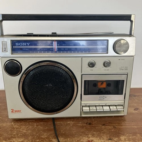 VTG SONY 2 Way Speaker System CFM-200 FM/AM Radio Cassette Boombox Untested Read