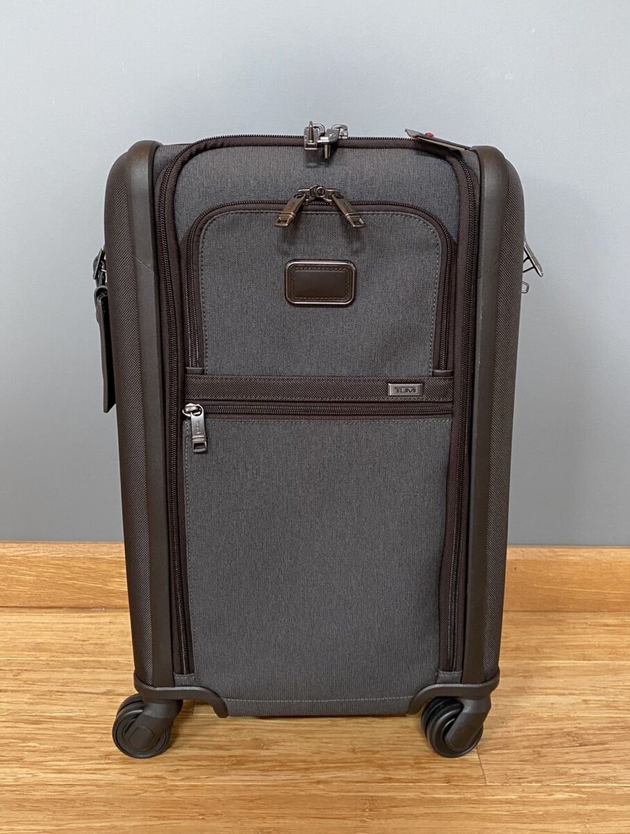 TUMI Alpha 3 International Dual Access 4 Wheeled Carry On