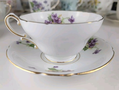 Set tazze da tè e piattini vintage Stanley Bone China - Foto 5 di 9