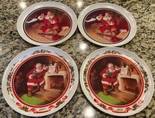 Coca-Cola Santa Claus 4 Plastic Plate Lot Holiday  1980’s Coke Christmas 9 1/2”