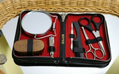 VTG PEDICURE  MANICURE GROOMING SET KIT LEATHER CASE 7-PCS  A GREAT UNUSUAL SET