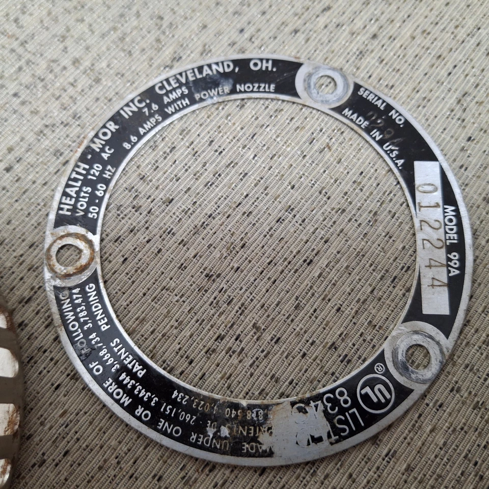 Filter Queen Vacuum Cleaner,Model 99-A/ Filter Lid Cap Holder/3 Screws - Metal - Image 4 of 4