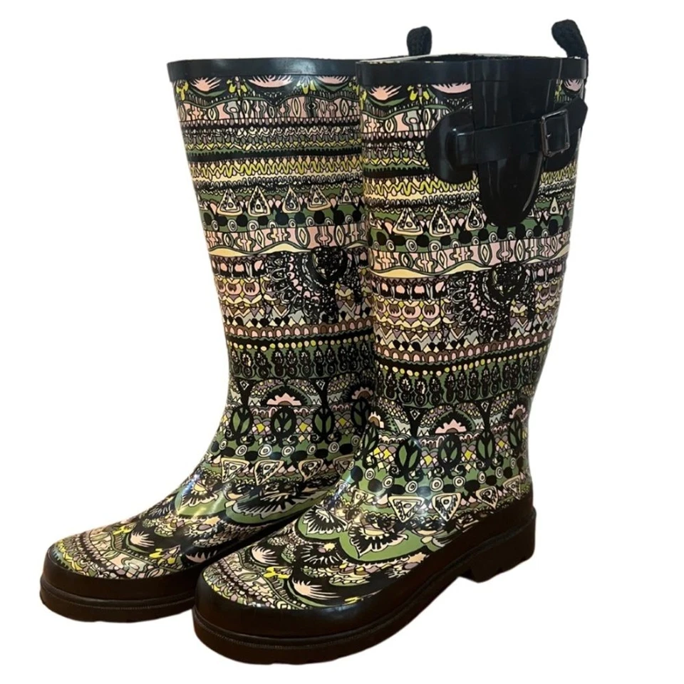 Botas de lluvia Sakroots para mujer talla 7 ritmo hasta la rodilla bohemias con estampado total Foto 2 de 4