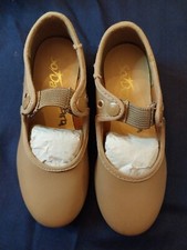 Girl's SO DANCA Tan Leather Tap Shoes Size 9.5 Snap In Box