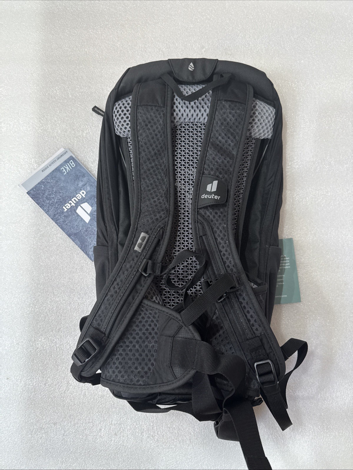 Deuter Race Exp Air 14+ 3 Bike Backpack Black NEW