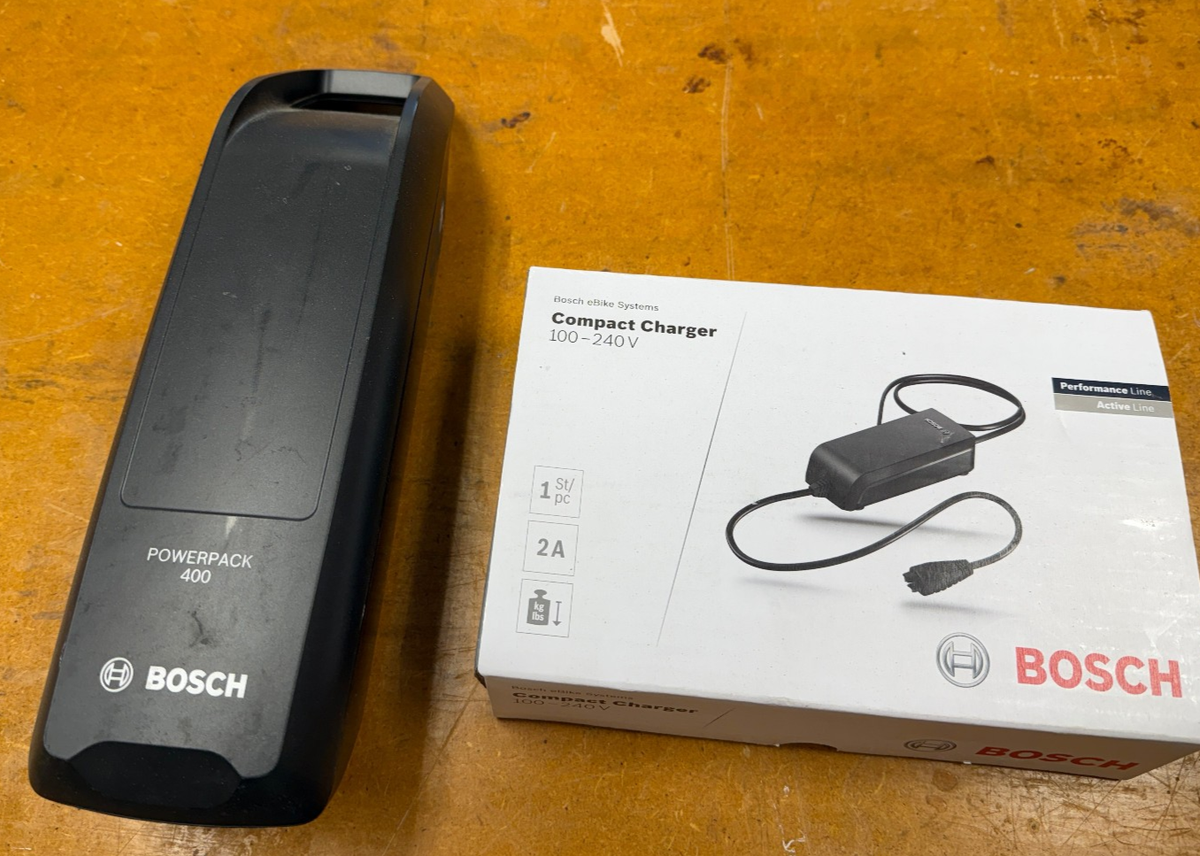 Charger Bosch Powerpack Repair Bosch PowerPack 400 Rack Mount