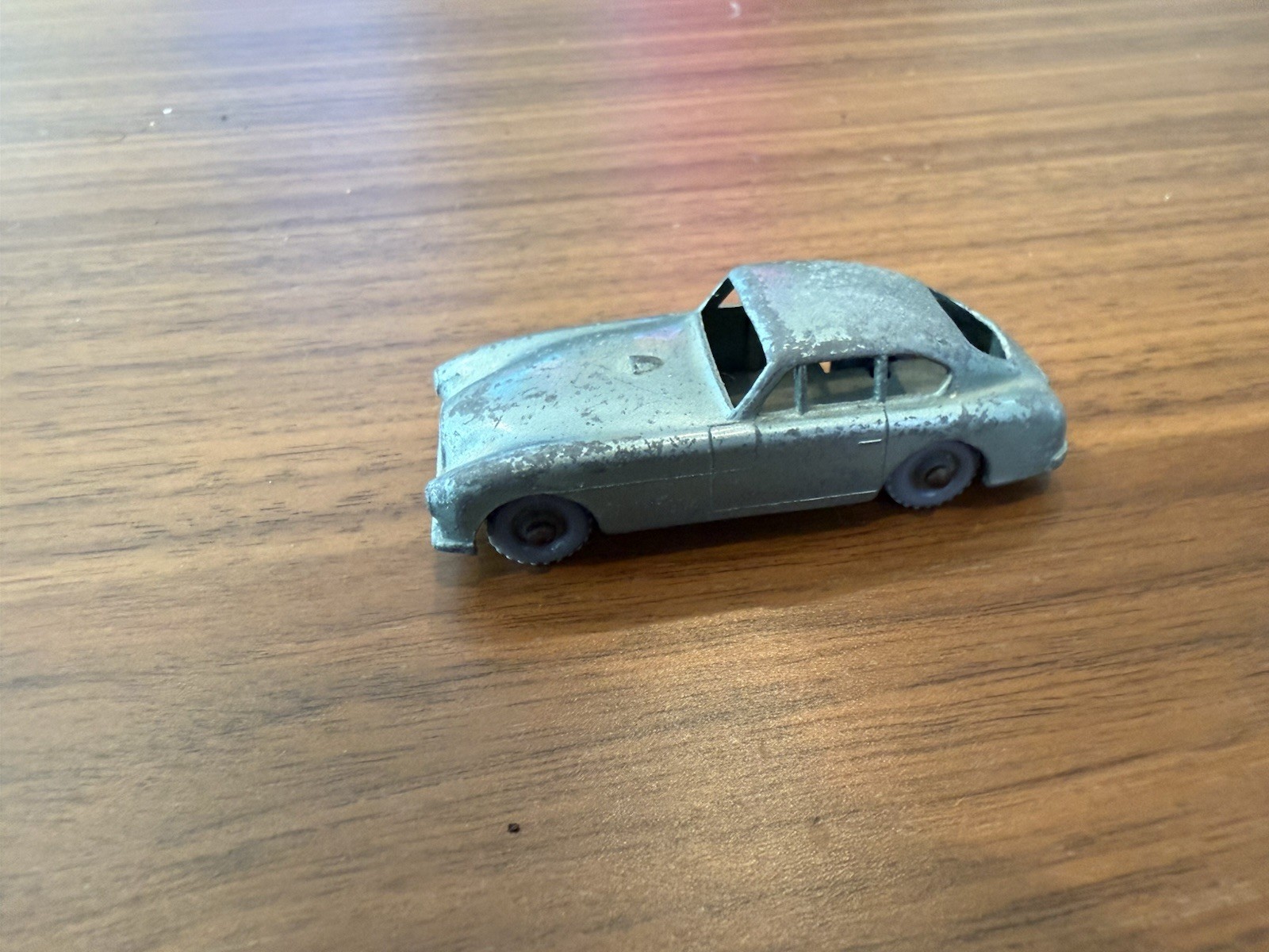 Picture 2 of 4