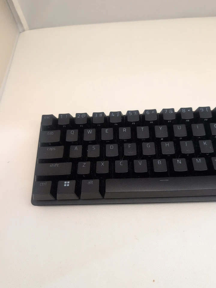 Razer Huntsman Mini Gaming Keyboard Purple Clicky Switches Tested Read desc. - Image 2 of 4