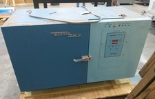 Tenney THJR Environmental test chamber 10F to 200F, 20% to 98% RH